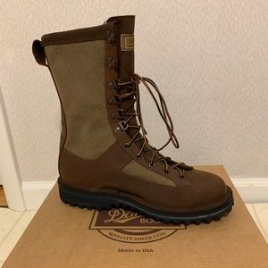Men’s Danner Cabela’s 12” Predator Boots 55100X Size 10 (MADE IN USA)